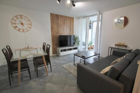 Pied-à-terre - Apartment 75m2 - free parking